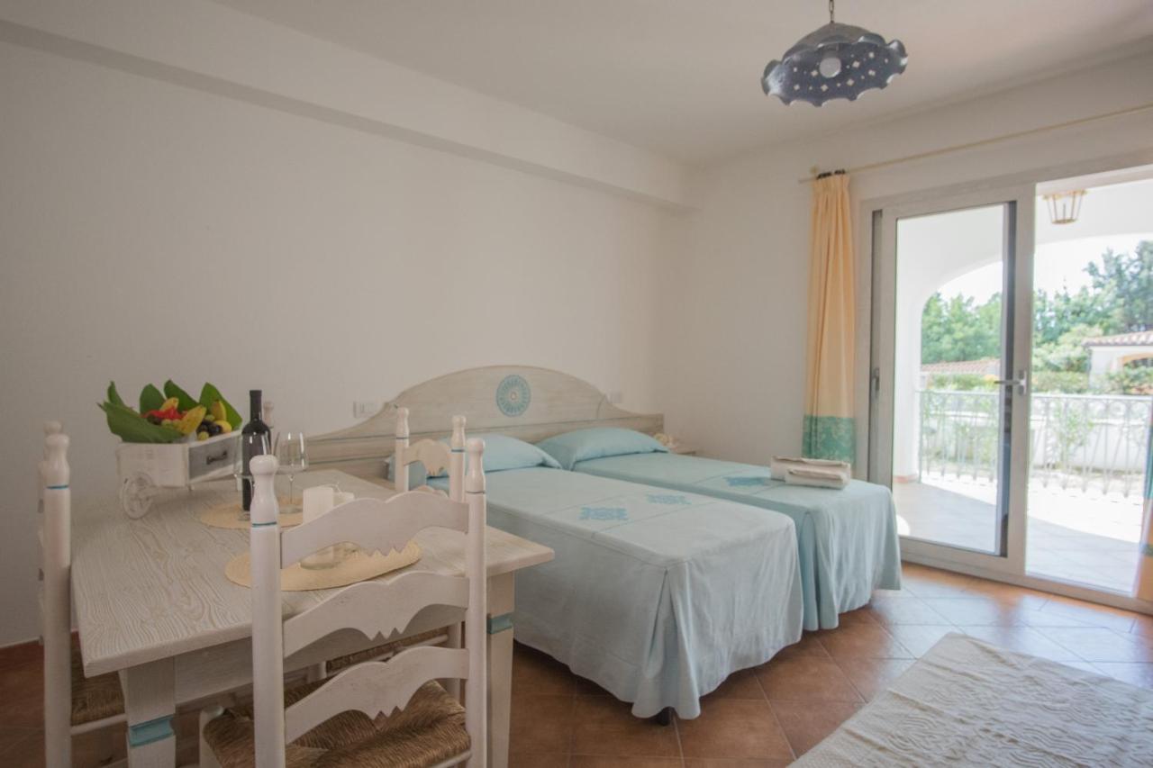 Апарт отель Le Residenze Del Golfo Di Орозеи Экстерьер фото