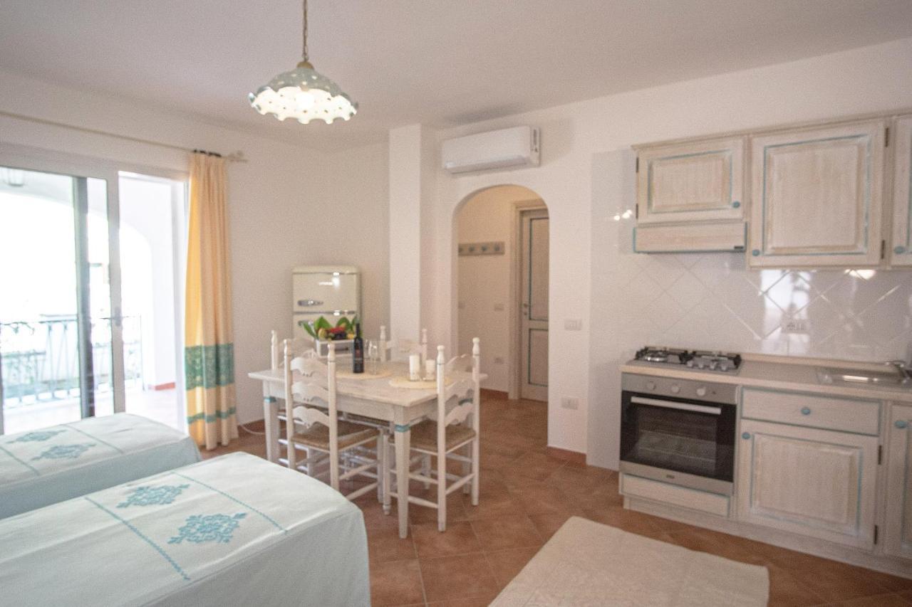 Апарт отель Le Residenze Del Golfo Di Орозеи Экстерьер фото